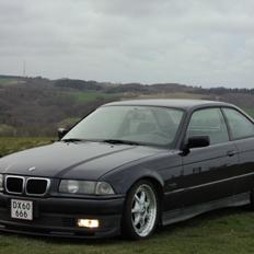 BMW E36 318iS Coupe