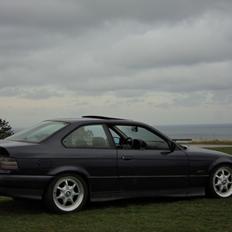 BMW E36 318iS Coupe