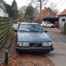 Volvo 940 2.3