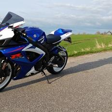 Suzuki GSX-R K7