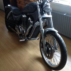 Suzuki VS 800 Intruder