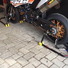 KTM 690 SMC