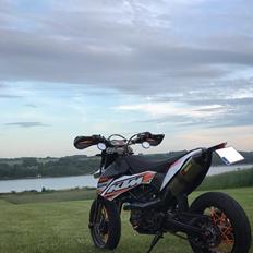KTM 690 SMC