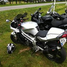 Aprilia SL1000 solgt