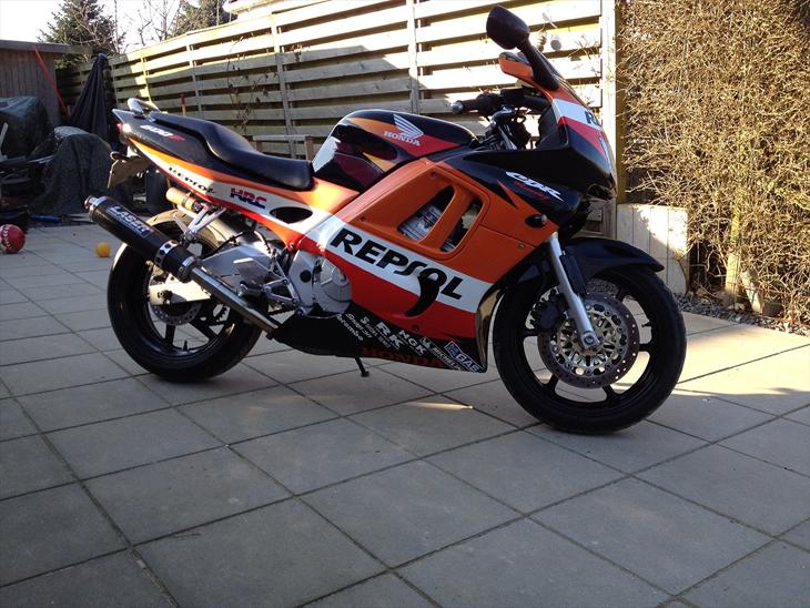 Honda cbr f3 repsol #5