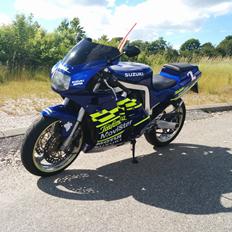 Suzuki Gsxr 400R