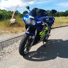 Suzuki Gsxr 400R