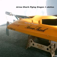 Båd Arrow Shark Flying Dragon