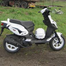 PGO PMX Sport - Danni's