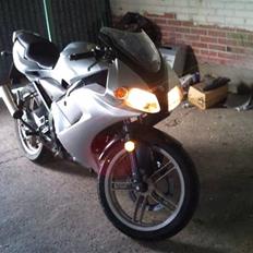Yamaha tzr solgt