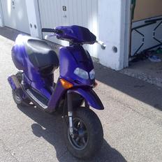 Aprilia rally ac