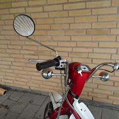 Suzuki FZ50 SUZI metalicrød