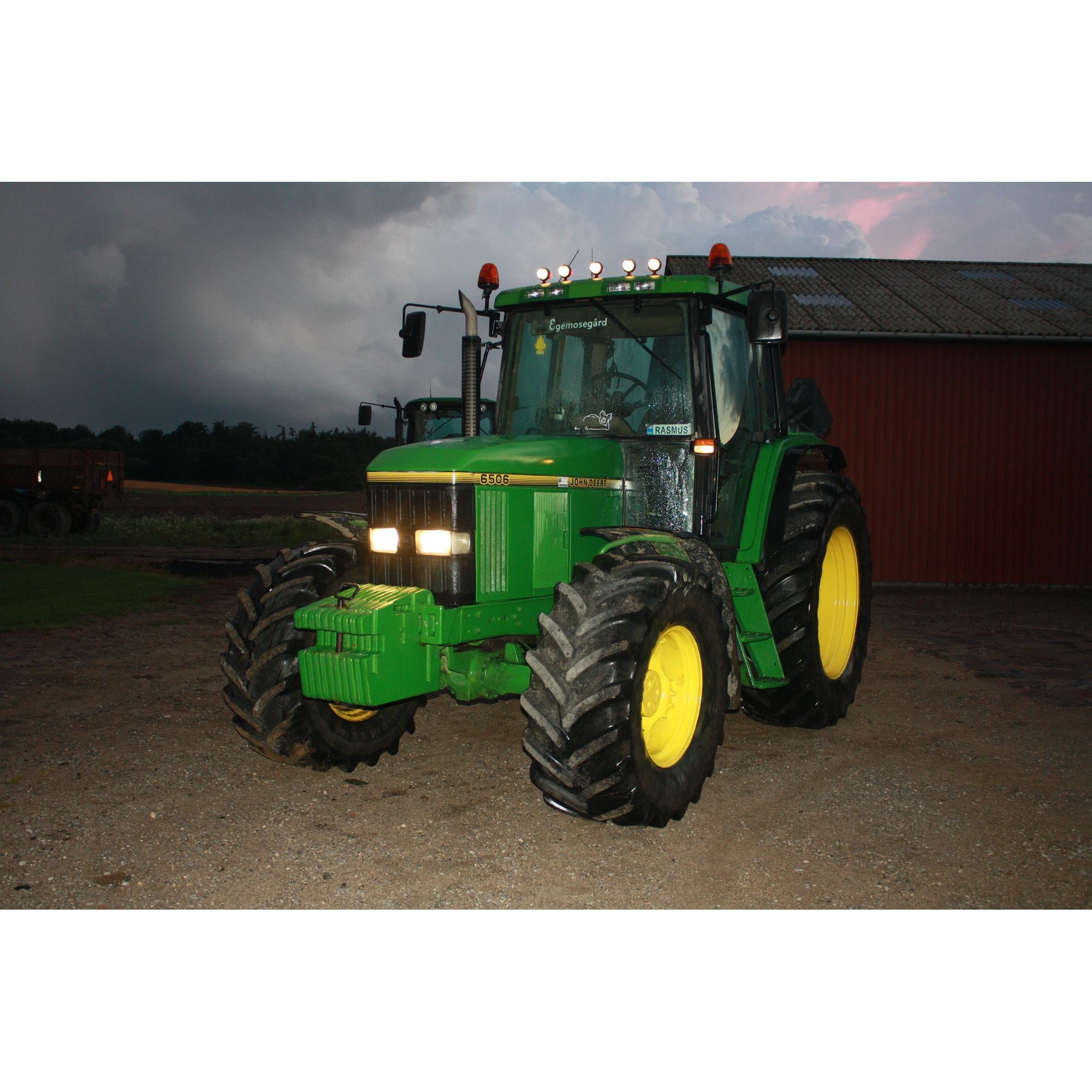 John deere 6506 1997 den kørere og pløjer, harve...