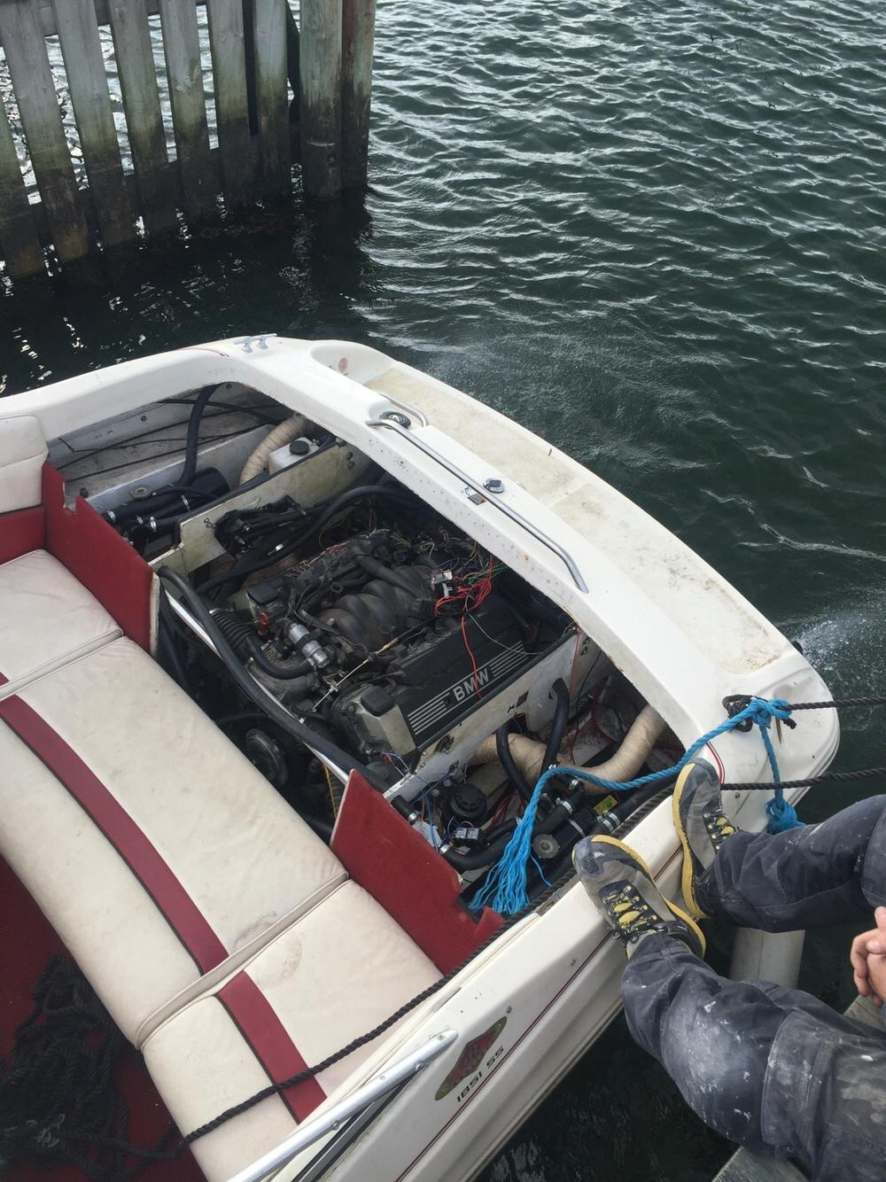 Bayliner 1851 ss men BMW V8 engine. billede 2