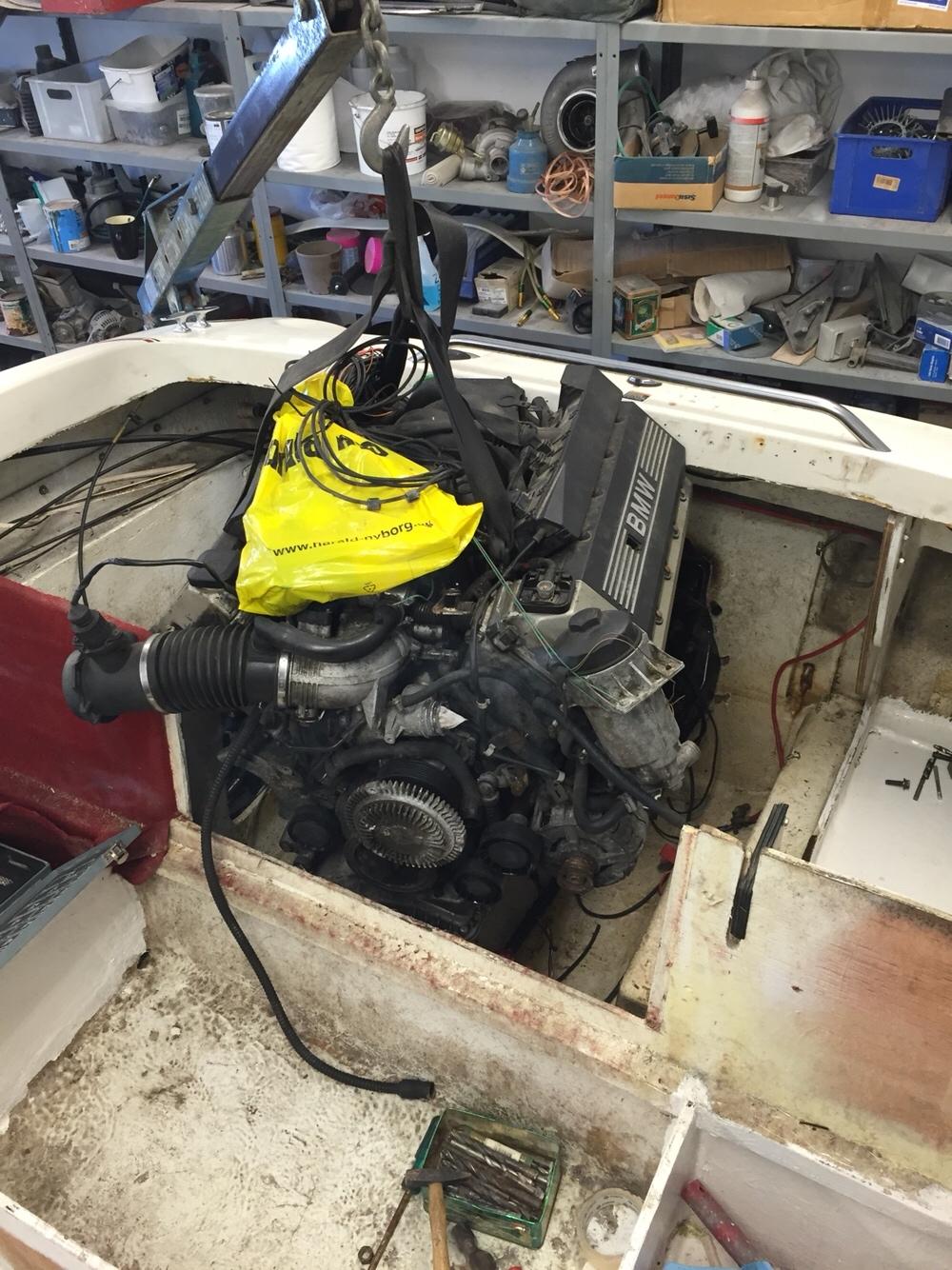 Bayliner 1851 ss men BMW V8 engine. billede 5