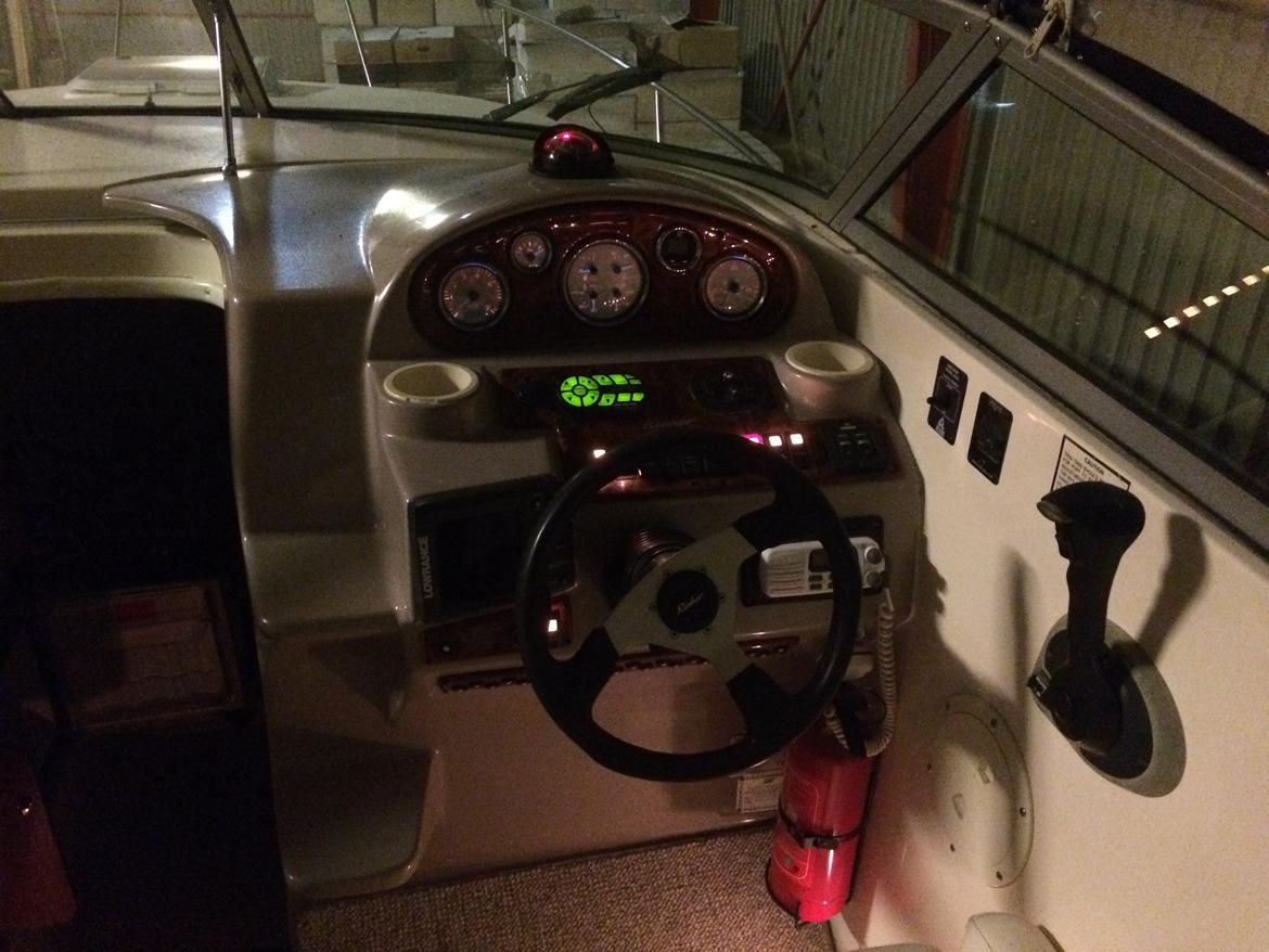 Rinker 270 Fiesta Vee billede 21