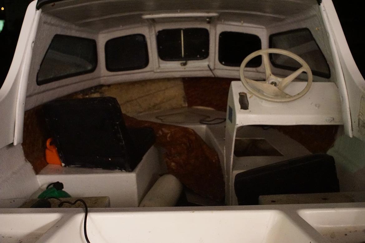 Renovering af Crescent 418 HT - Rod i båden billede 1