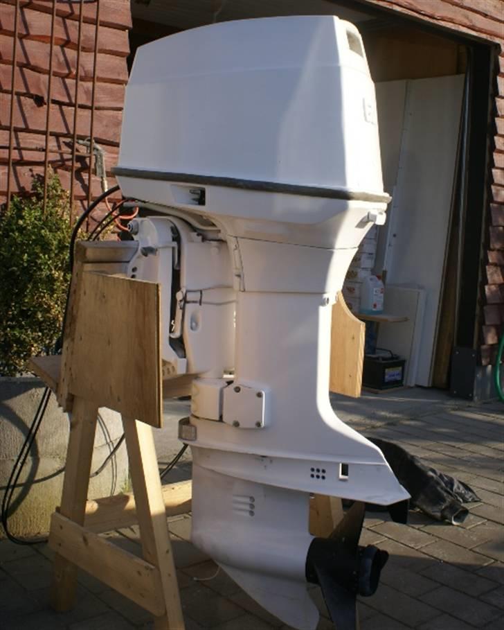 Evinrude 70 hk Renovering Teknik projekter Fotos fra Michael R