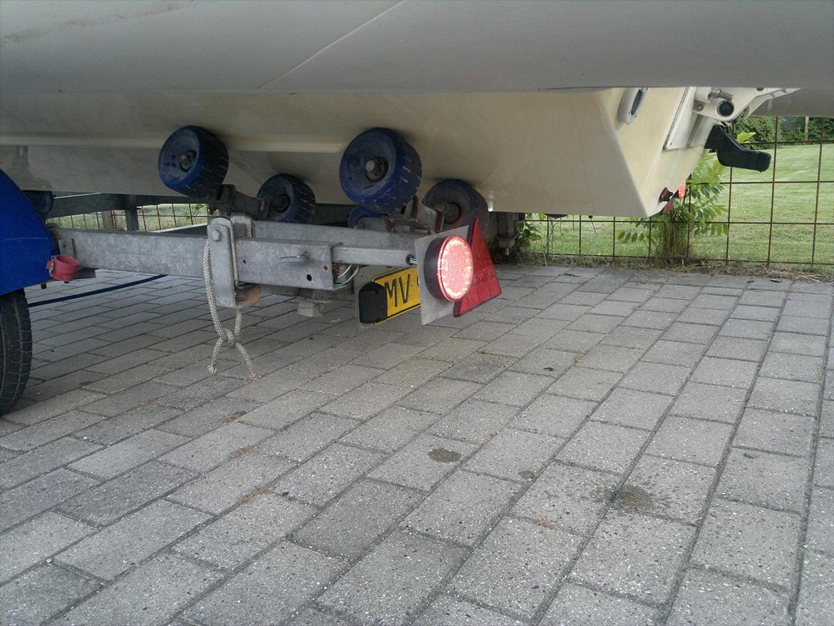 Lygtebom med LED lys billede 1