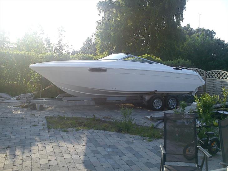 {{currentPhoto.altText}} billede {{currentPhoto.number}}