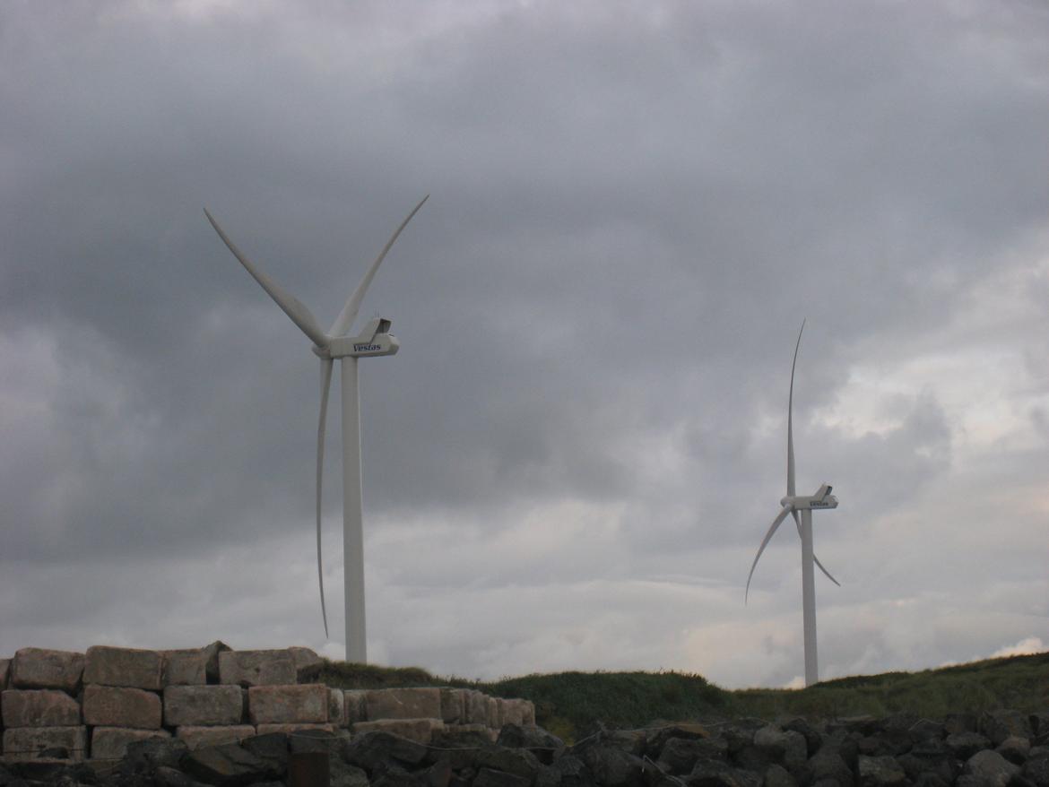 Genfødsel af Junker 22 - Flotte V112 Vestas møller "ønsker" held og lykke ved udsejlingen i Hvide Sande billede 6