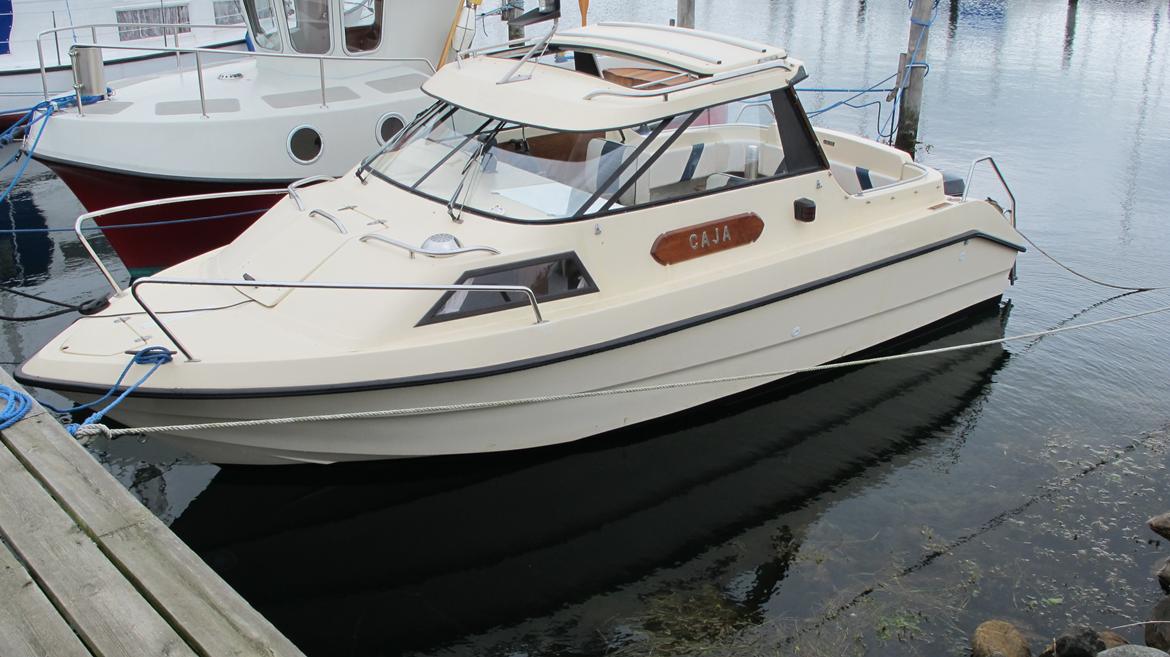 Uttern 6200 CC - På sin plads. Middelfart Marina billede 1
