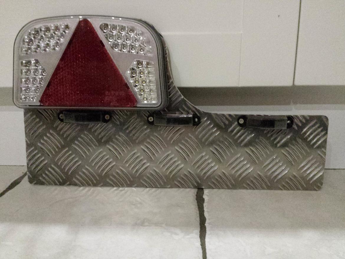 LED Bådtrailer m. 2-delt bom billede 4