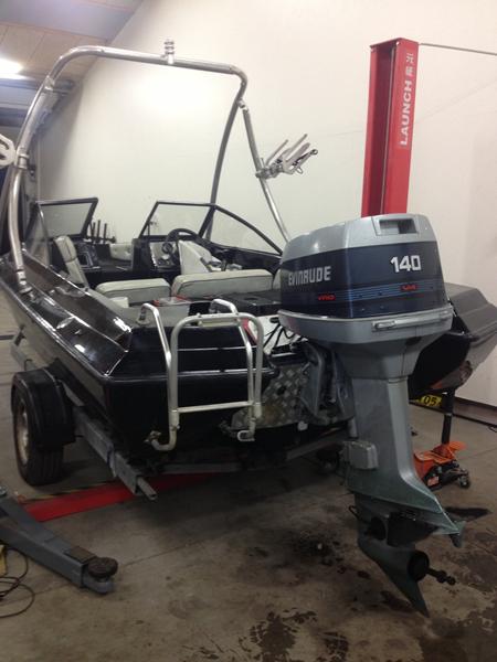 Studs til speedometer på evinrude 140 hk?