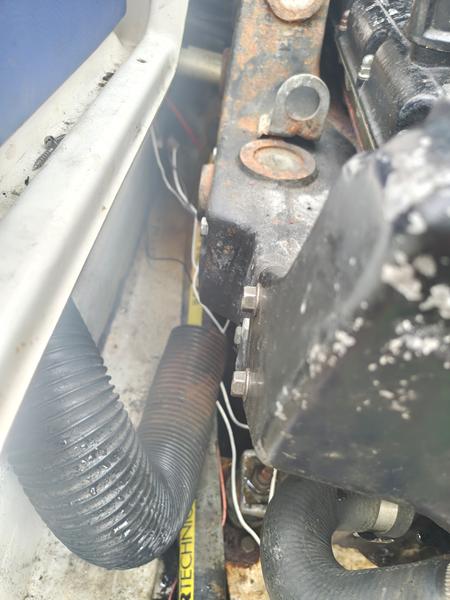  Volvo Penta AQ171 C Afgasrør (knæ) blokeret