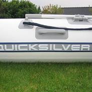 Quicksilver 270 Airdeck