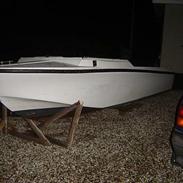 Glasfiberbåd Solgt