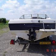 Bayliner 1950 Capri