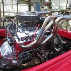 X Sanger Flat Bottom V-Drive Drag Boat