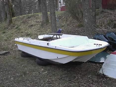 Trifoil 70 De Lux - Min båt... renoveringsobjekt... billede 1