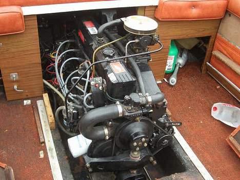 Sealine Silverline SV17 - Har ikke så meget erfaring med bådmotorer, men såden en amerikansk klods støbejern er nu fantastisk billede 2