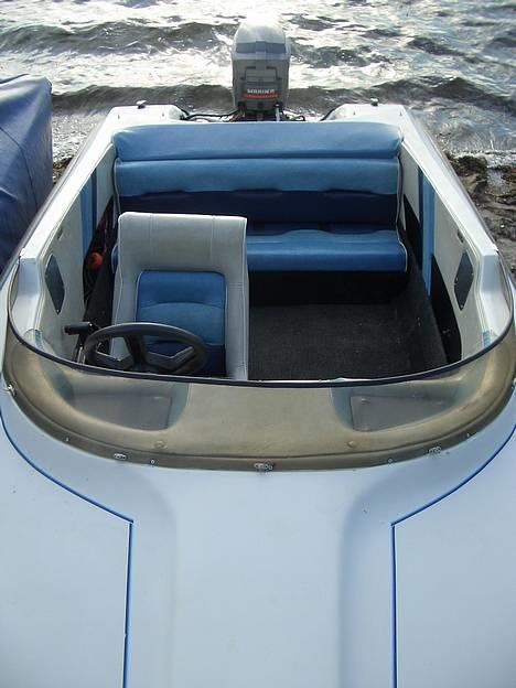 Marina Mustang 14 billede 1
