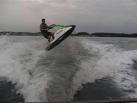 Kawasaki 800SX-R  [SOLGT] - Spring på Searay´en hækbølge... den er nu skæg :-) billede 5