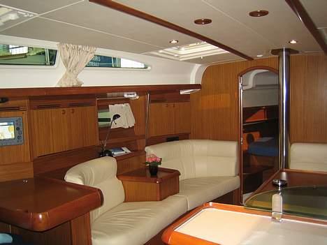 Jeanneau 40,3 - Salon bagbord side billede 3