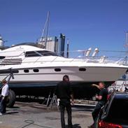 Fairline Squadron 43