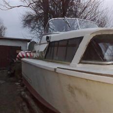 Coronet Explorer 22