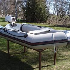 Gummibåd yam 250T
