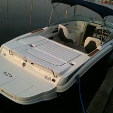 Sea Ray 240 Sun Sport