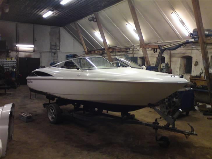 Wellcraft Excel 18 sl - Der mangler et låg til Anker brønden i snuden, er der nogen der ved hva jeg kan gøre der? billede 8