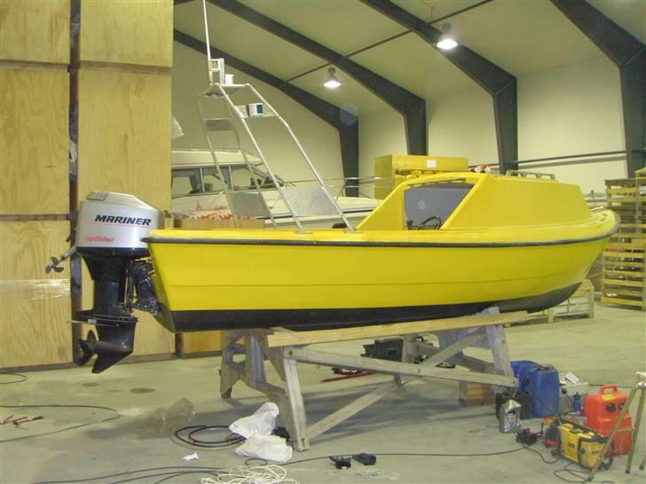 B Vilma 19 - Original Hard Top også fra Vilma Boats. Båden er håndoplagt og meget solid i bunden. Produktionen er ophørt. billede 1