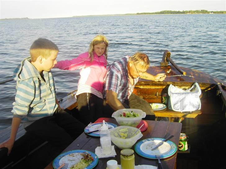 Damjolle viemose - sct hans med grill på båden billede 10