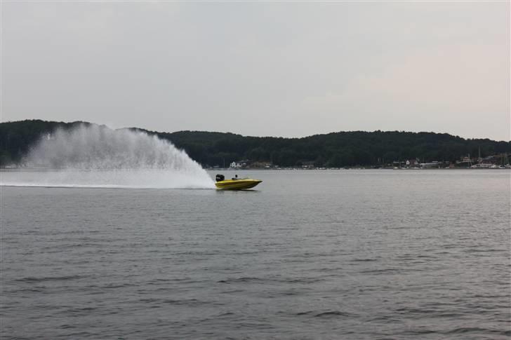 Mustang Magna Waverider   - hold på hat og briller billede 15