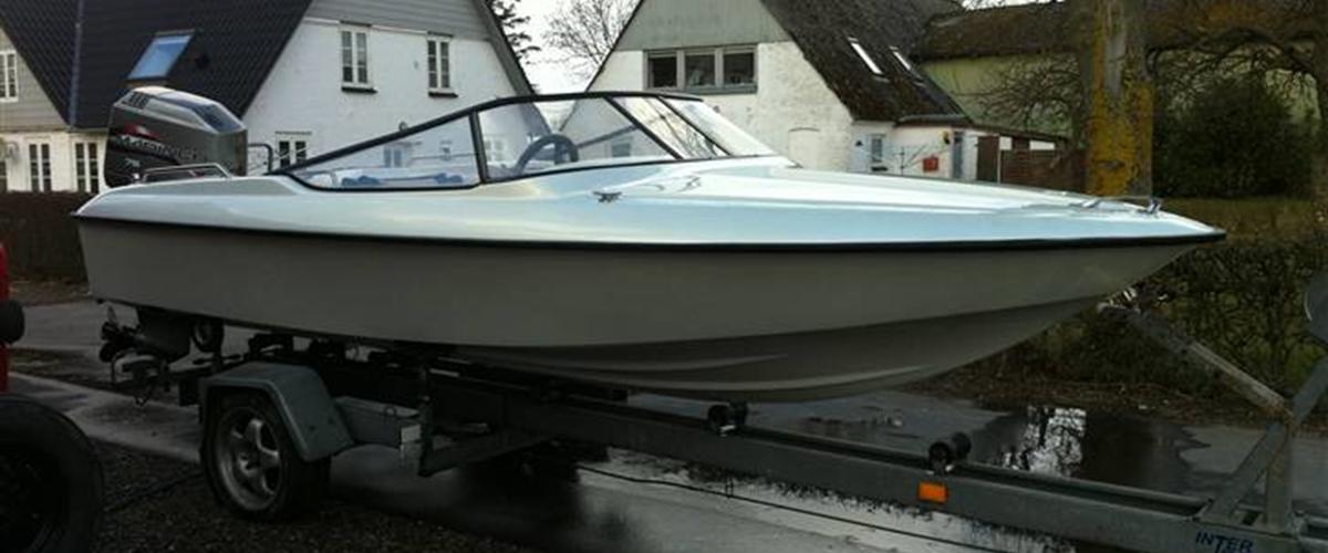 Fletcher Arrowsport150 1989 Perlemor lakkereing (Hvid/Gul...