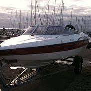 Fletcher Arrowsport 16