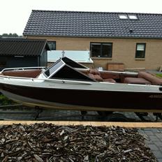 Four Winns 170 Marquise