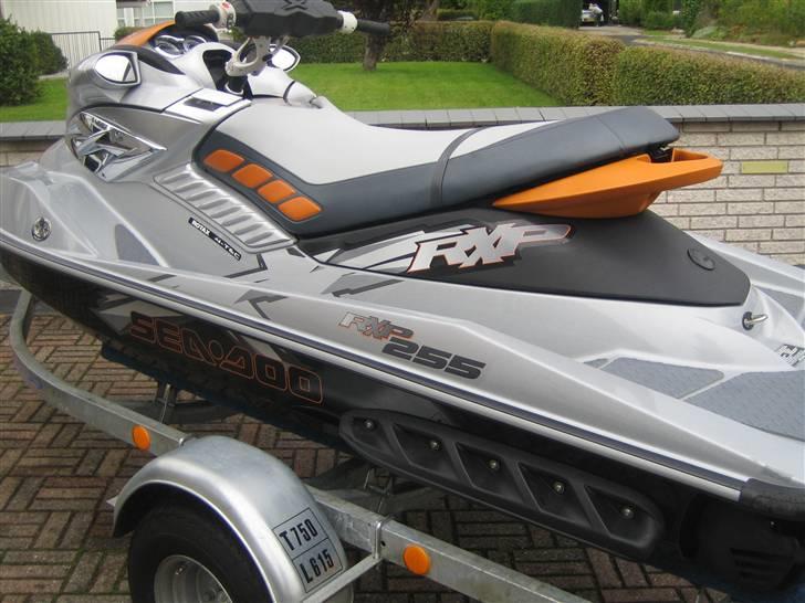 Seadoo RXP-X 255 billede 8